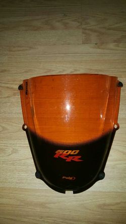 Honda CBR 600 windshield....Good condition!