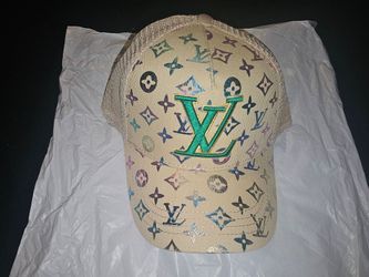 L,:,V Designer Cap