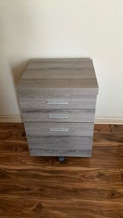 Storage cabinet  value 260
