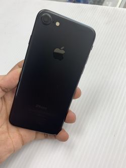 iPhone 7 128 GB unlocked 😍