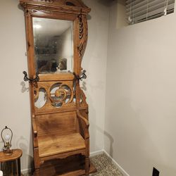 Antique Foyer Bench With Mirror