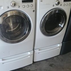 LG Washer & Gas Dryer W/ Pedestals