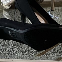 Women’s Shoes 