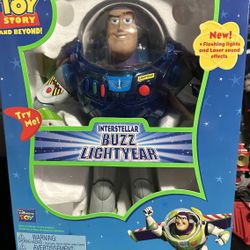 RARE BuzzLightyear Action Figure
