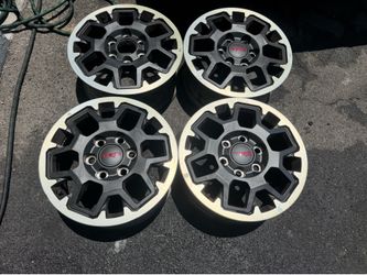 17-inch Toyota 4Runner TRD Aluminum Wheels 6 on 5.5 inches