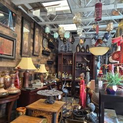 Estate Sale Thrift Event
