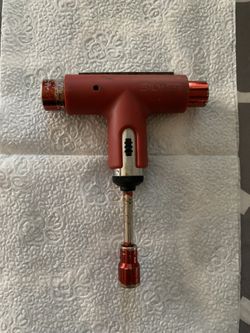 Silver Skate Tool