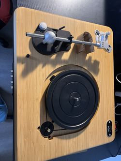 House of Marley Stir It Up Wireless 2 Record Player + Get Together Duo 2 Bluetooth Bookshelf Speakers