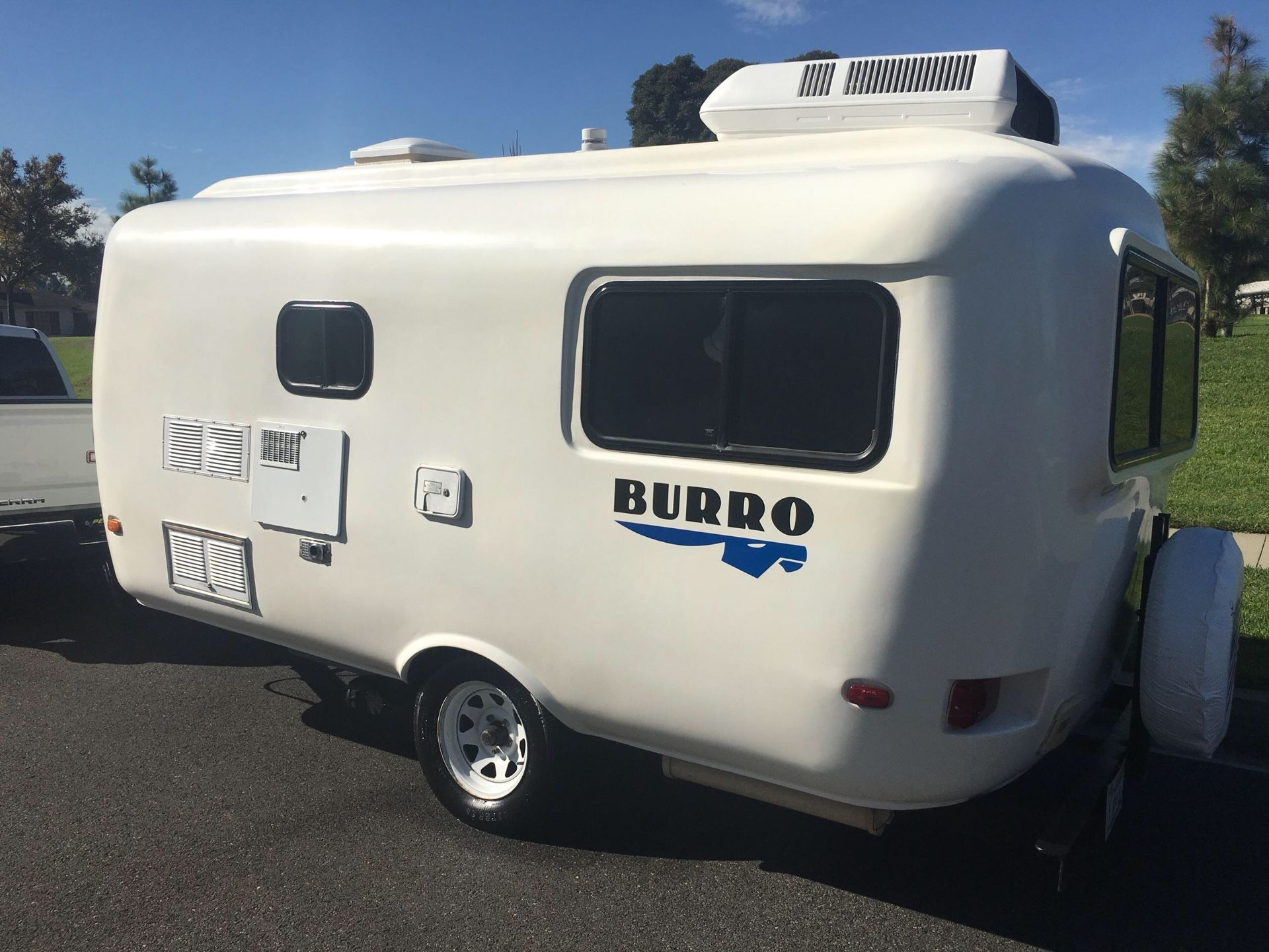 Burro wise body carbon fiber trailer