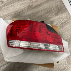 08-11 BMW 135i 128i New Genuine Left Driver Side Tail Light