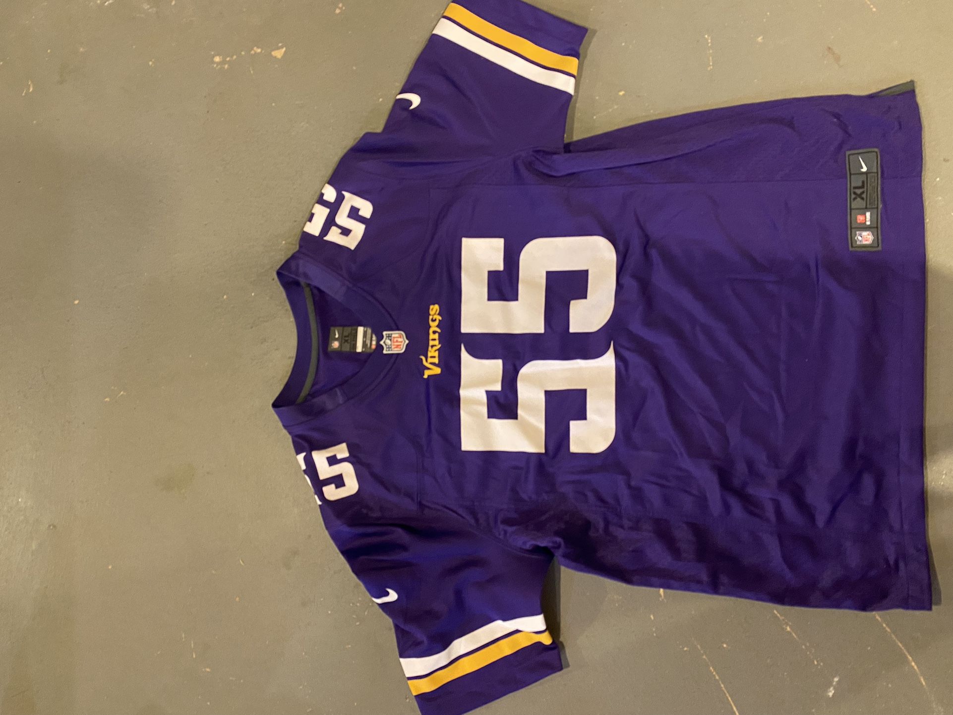 Autographed(No COA) Minnesota Vikings Anthony Barr Jersey / Football