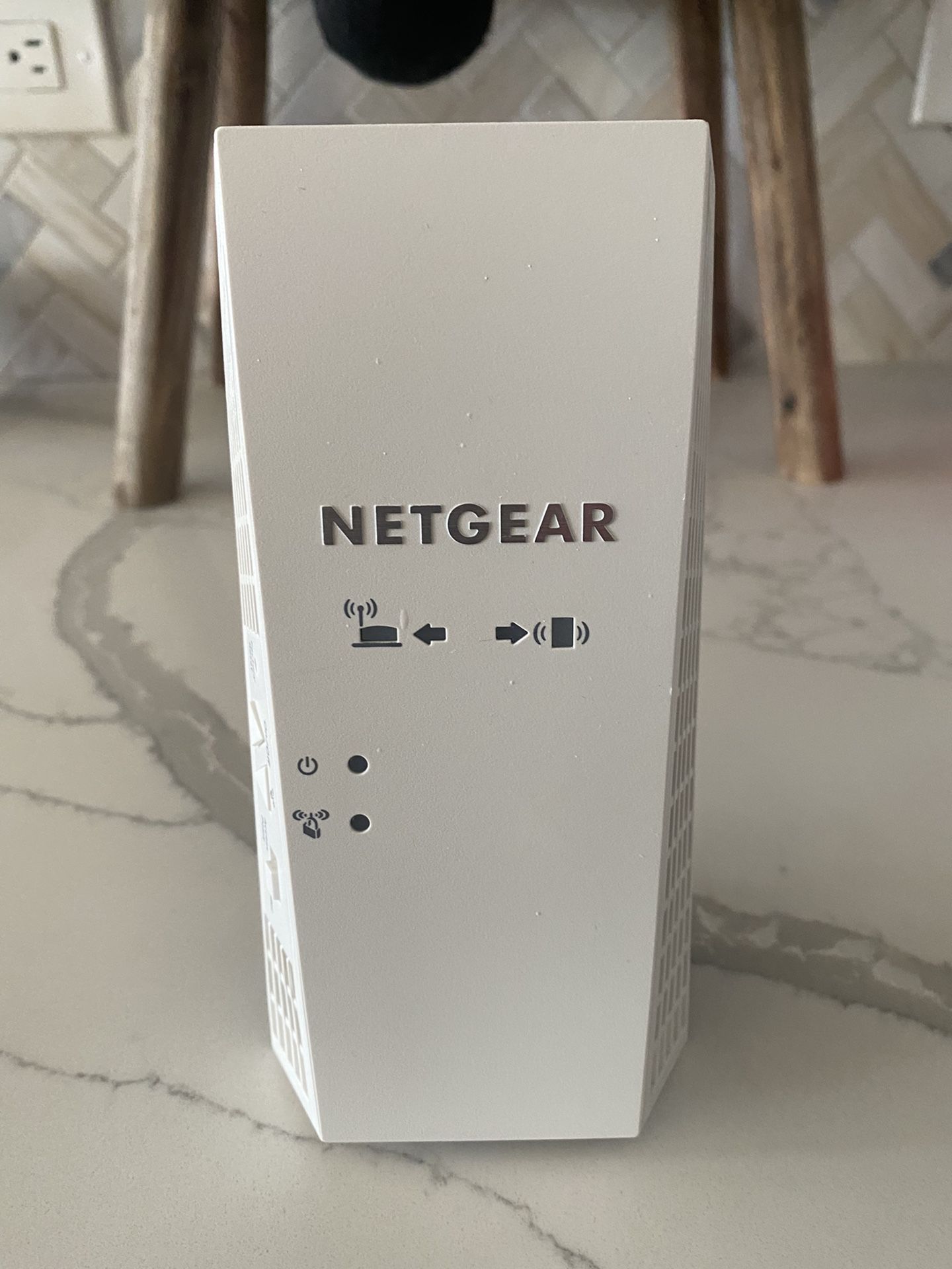 NETGEAR X4 AC2200 Mesh Extender 