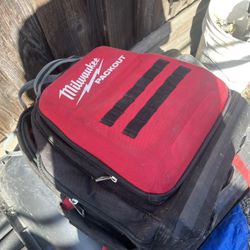 Milwaukee Back Pack