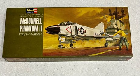 Vintage 1965 Revell McDonnell Phantom II US Fighter Model Kit