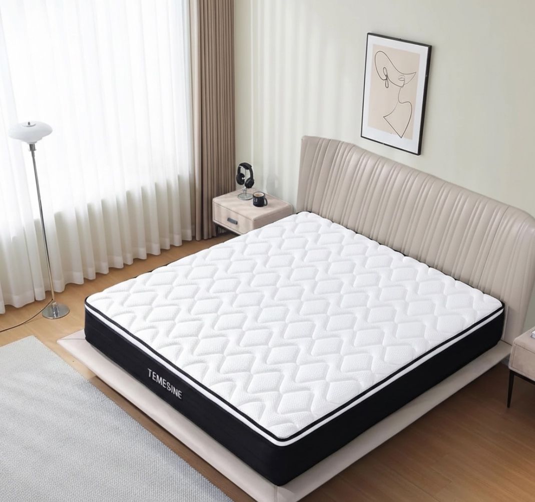 Queen Mattress, 10 Inch Hybrid Memory Foam Mattress in a Box with Pocket Springs