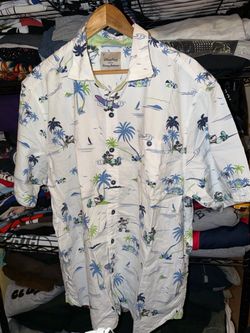 Tommy Bahama Shirt Men XLarge Mickey Island Life Disney Surfing Beach Seersucker