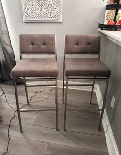 Set of 2 Tufted Bar Stools