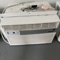 Danby 8000BTU Air Conditioner 