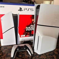 PLAYSTATION 5 SLIM 1TB / SE ENTREGA EN SU CAJA IMPECABLE  CON SU CONTROL Y CABLES 