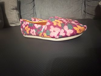 TOMS Floral Canvas Slip-On Shoes