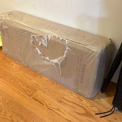 Selling 6 Drawer, Unused Completely New.