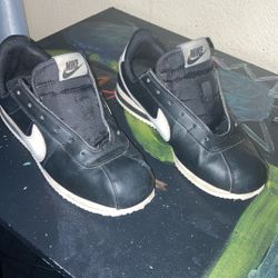 Size 6 Cortez 