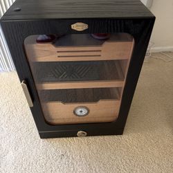 New Cigar Humidor Bundle – Cabinet + GANKAI Humidor (Unused)