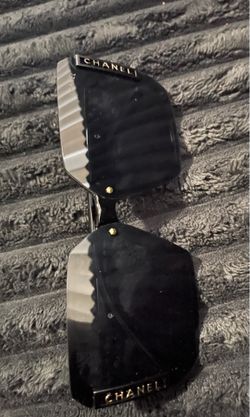 Real Chanel shades W serial Number and Box!
