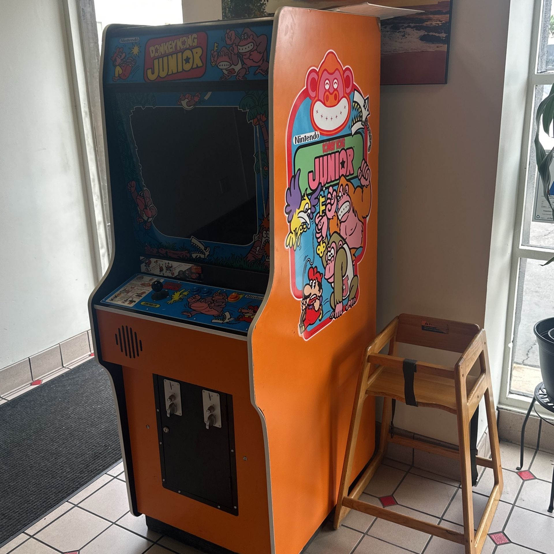 Donkey Kong Jr Arcade , Multiple Games Inside , Original Shell