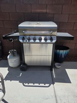Char-Broil Performance Gas Grill