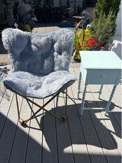 Butterfly Folding Chair & Side Table