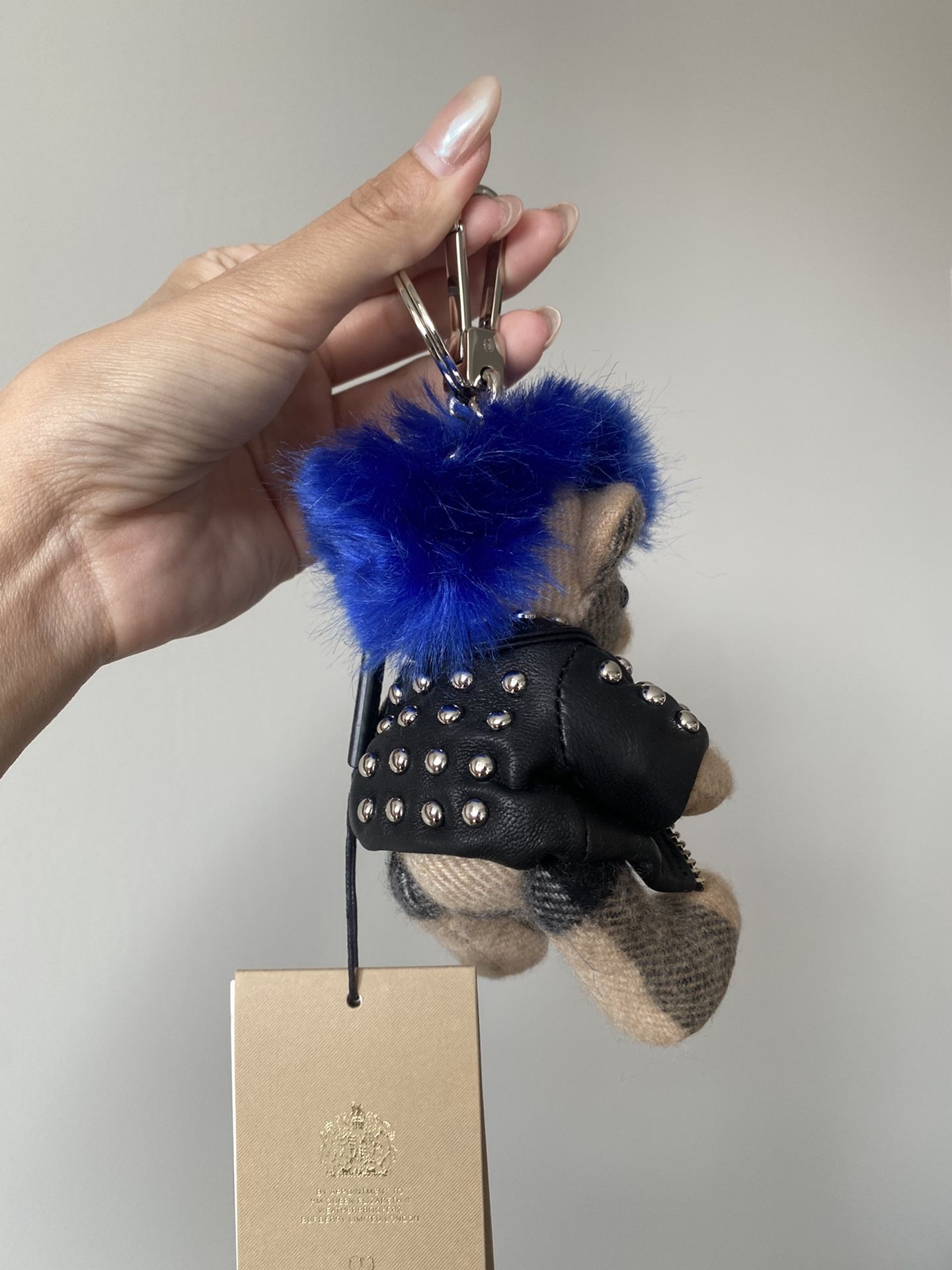 BURBERRY Cashmere Thomas Punk Teddy Bear Keychain Charm Camel for Sale in Arlington VA OfferUp