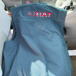 Ariat Vest 2XL
