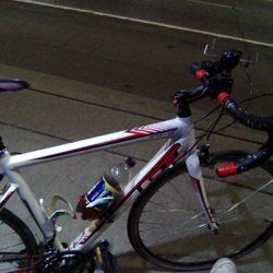 Road bike Sportive Gt White And Red 