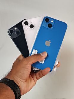 iPhone 13 GB Unlocked in excellent condition - On weekend Special Cash deal $269