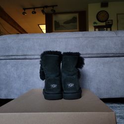 Kids UGG'S Boots Sz 1