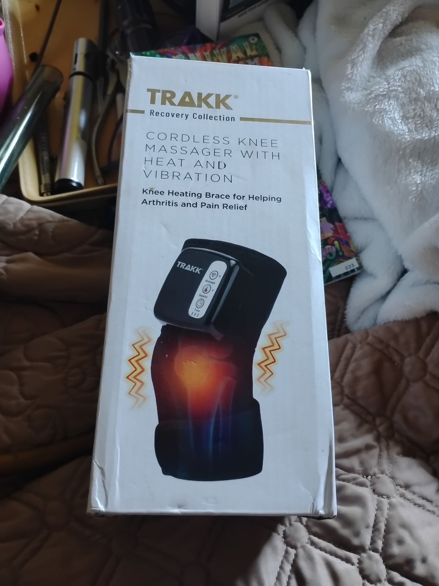 Trakk knee heating brace