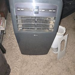 LG Air Conditioner 