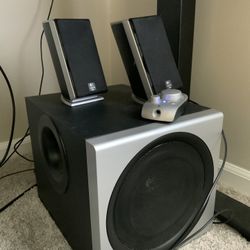 Logitech Z-2300 Speaker System Stereo Subwoofer 2 Satellites With Wired Remote Control