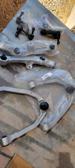 2003-----2007  INFINITI G35  /2003---2009 Nissan 350Z  3.5 engine 8-piece front suspension kit