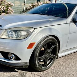 2010 Mercedes-Benz C-Class