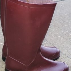 NEW ALL WEATHER/RAIN BOOTS