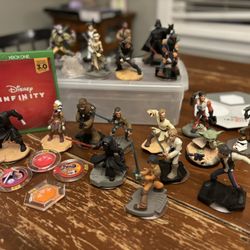 Disney INFINITY with 19 Characters 