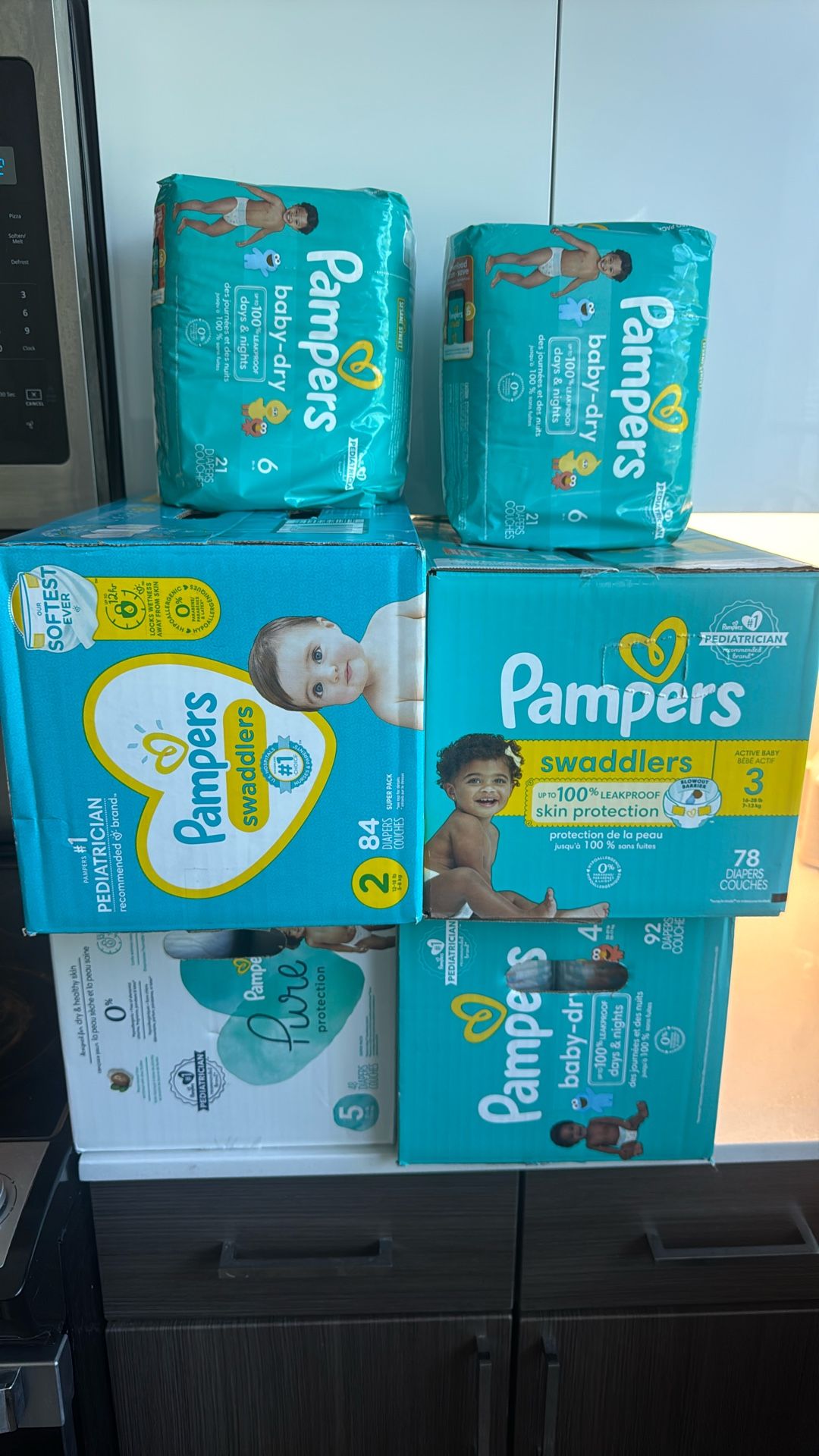 Pampers 
