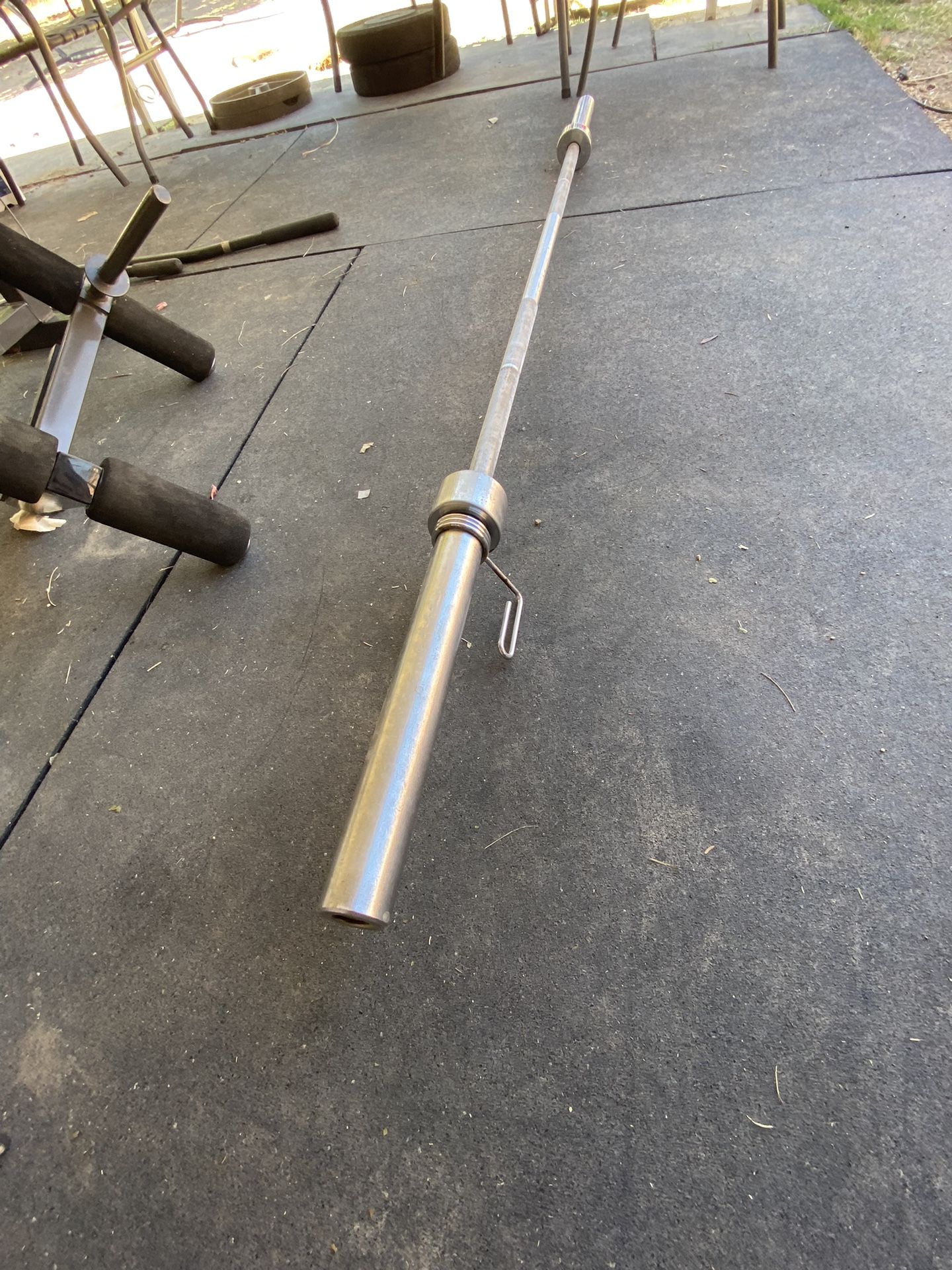 7 Ft 45 Lb Olympic Barbell