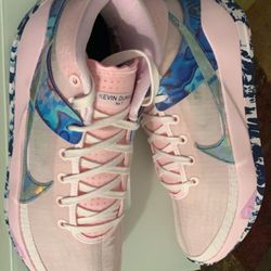 Kd13 Size 10 Men New Deadstock Sneakers Pink