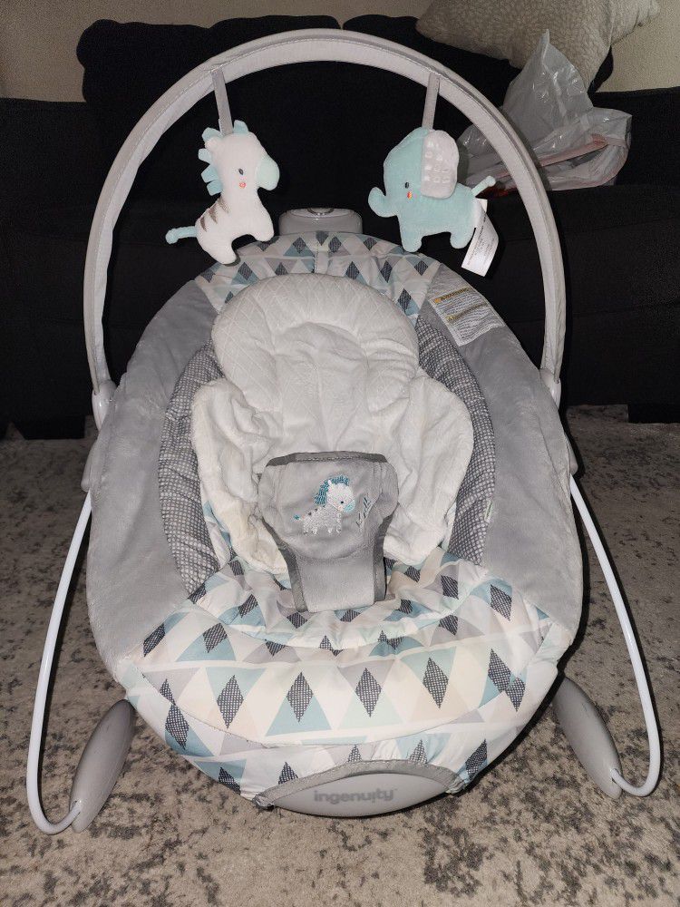 Ingenuity Automatic Baby Bouncer 