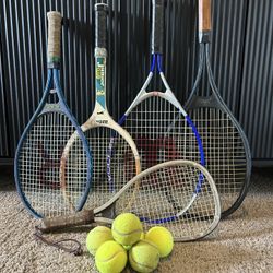 Tennis Racket & Balls