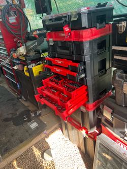 Tools and toolboxes