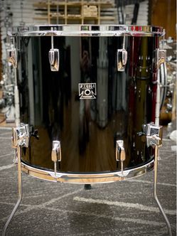 Tama 16x18 Superstar Floor Tom - Piano Black (1980s)